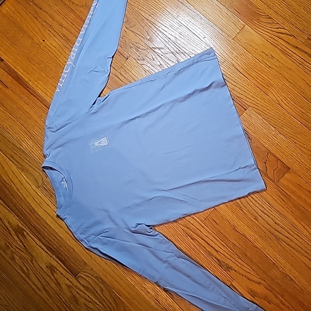 Vineyard Vines long sleeve shirt size XS lighthouse
